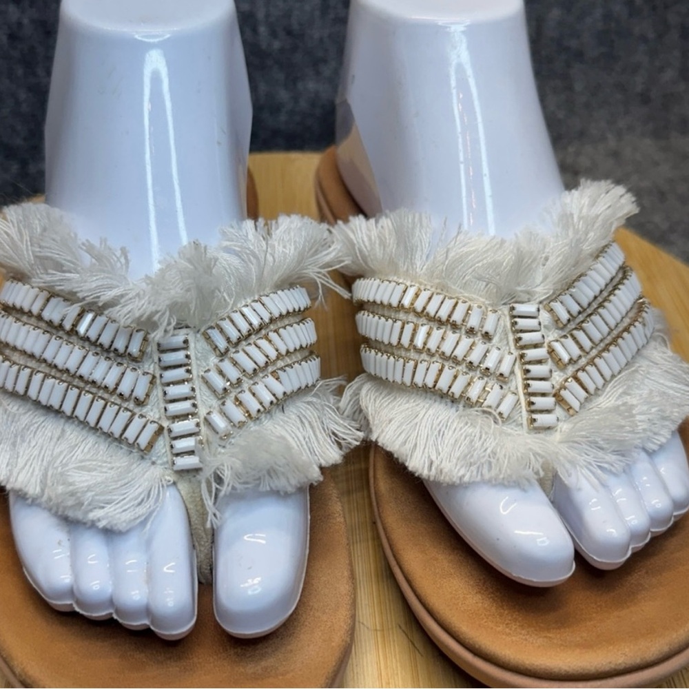 FIT FLOPS Made for walking, orthopedic recommended supportive for all day wear - Picture 2 of 7